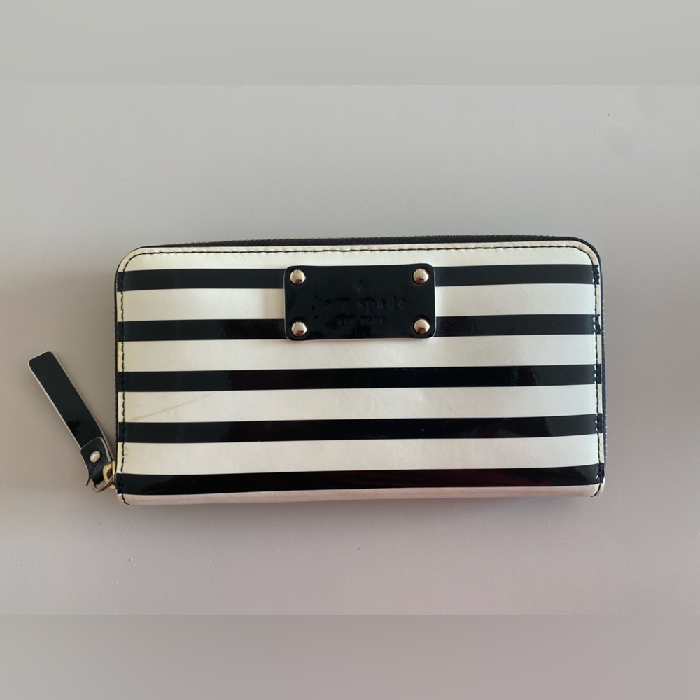 Kate Spade Patent Leila Large Continental Wallet